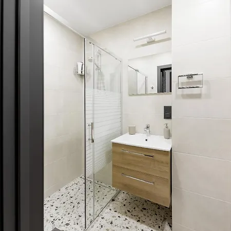 Ozo Eco 5 Self Check-in 24h Appartement