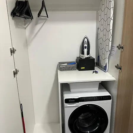 Ozo Eco 5 Self Check-in 24h Apartmán *